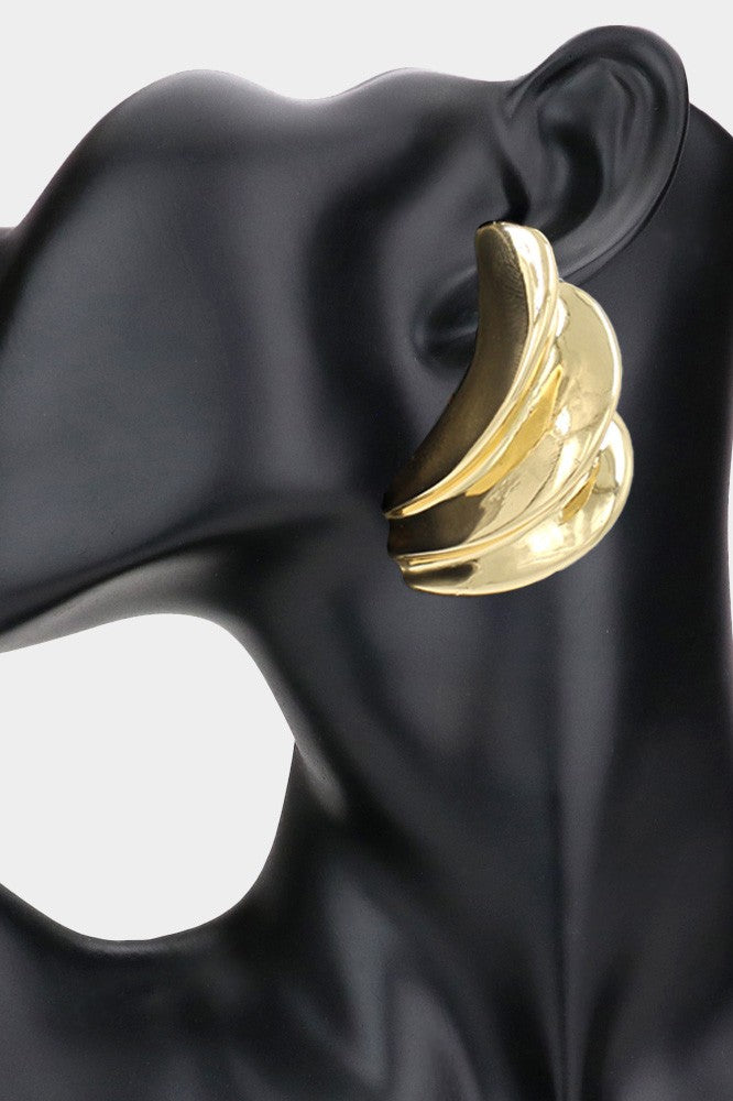 Pretty Wings Chucky Earrings